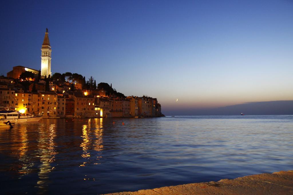 Apartments Suki Rovinj Exterior photo